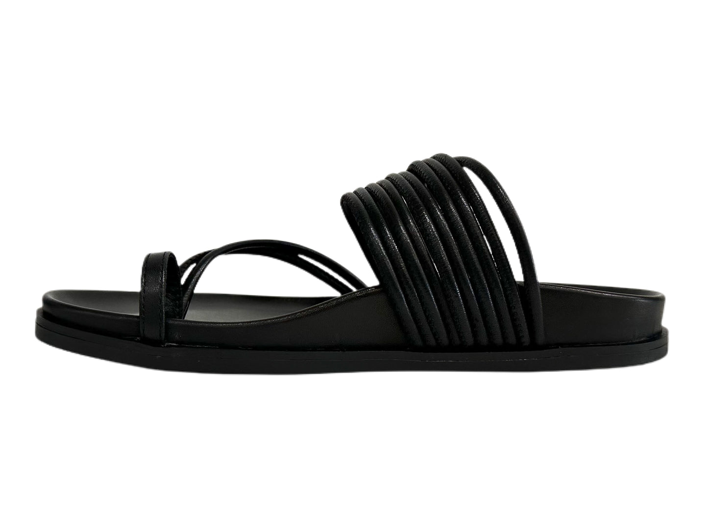 EOS Carmella - Black Leather