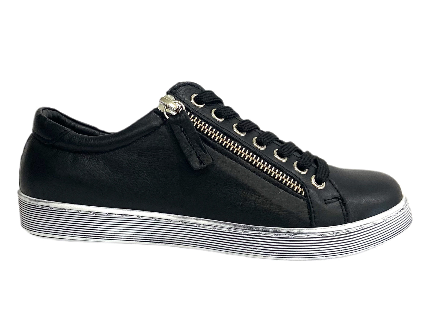 RILASSARE Token - Black Leather