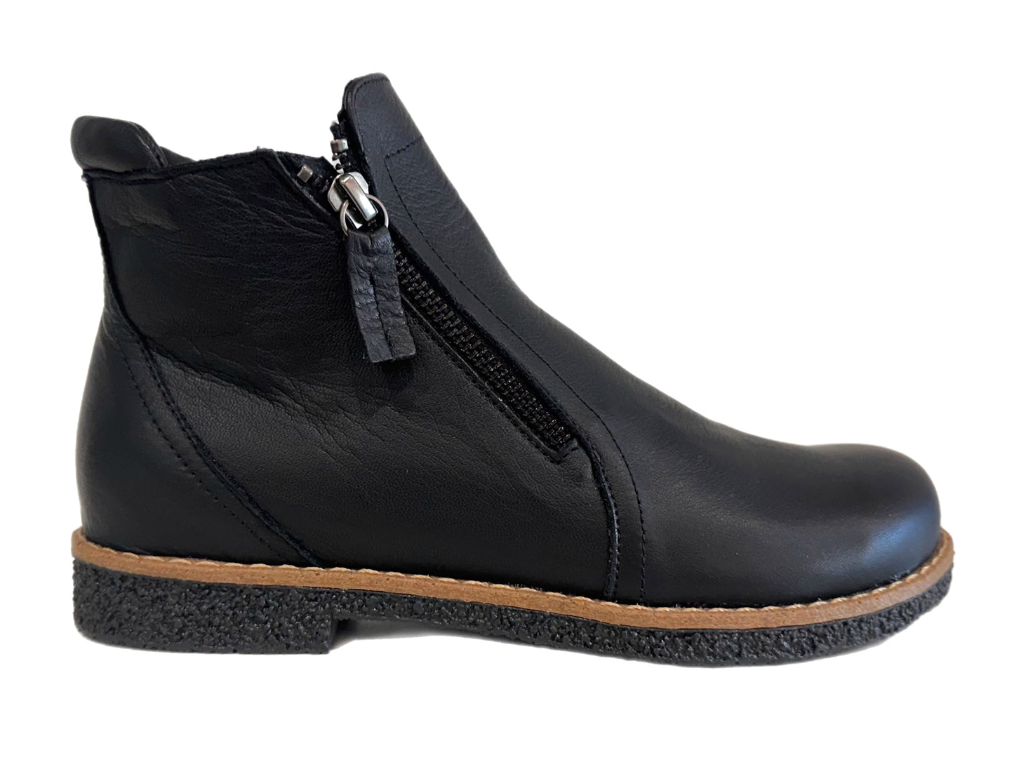 RILASSARE Tallow - Black Leather