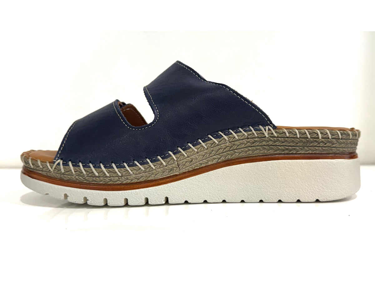 SALA Oasis - Deep Ocean (Navy) Leather