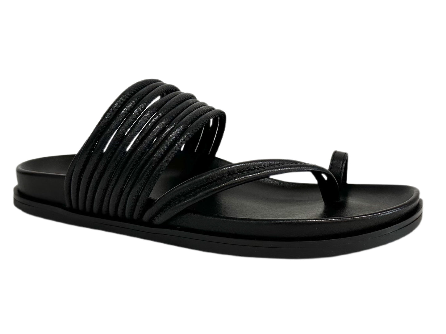 EOS Carmella - Black Leather