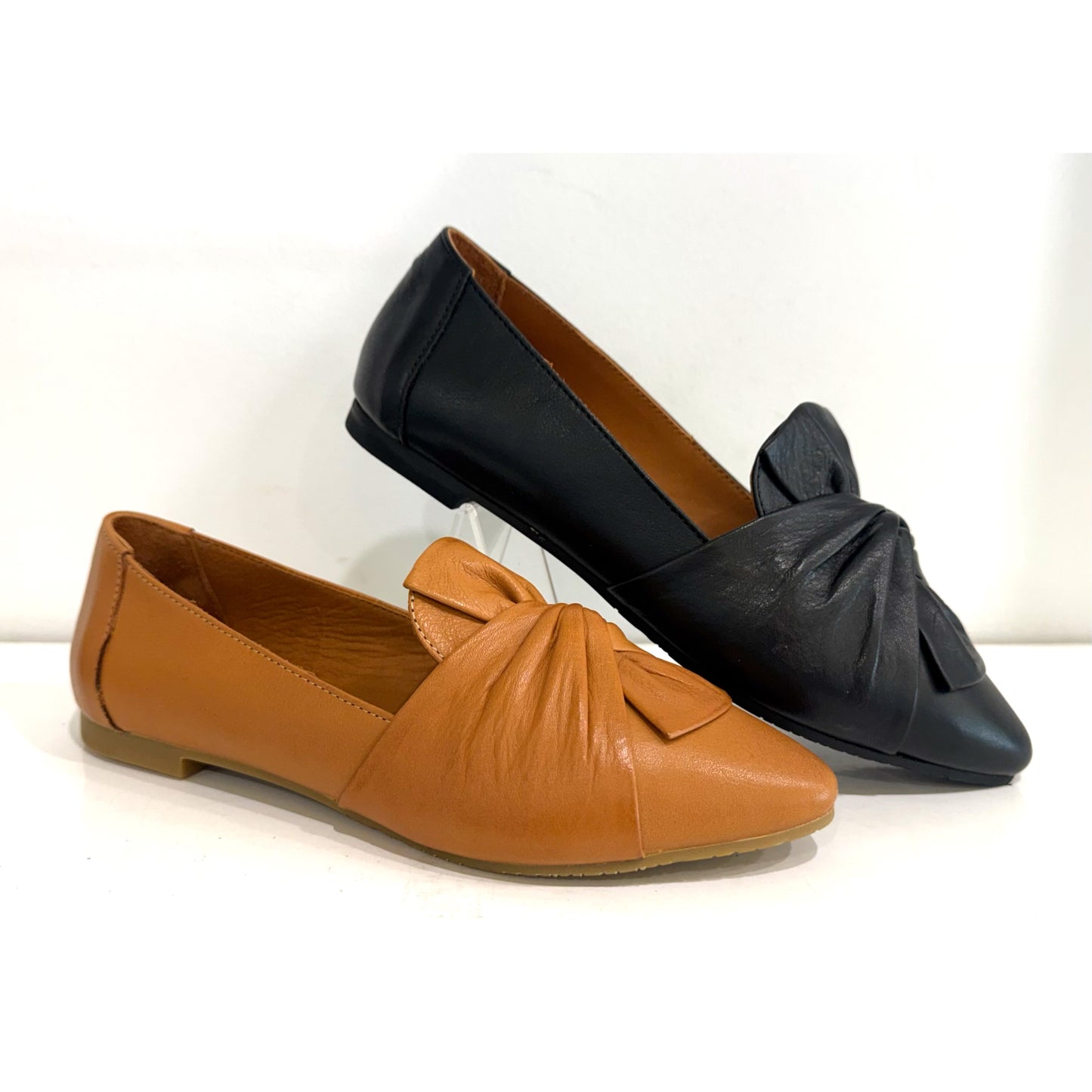 LE SANSA Rosario - Black Leather