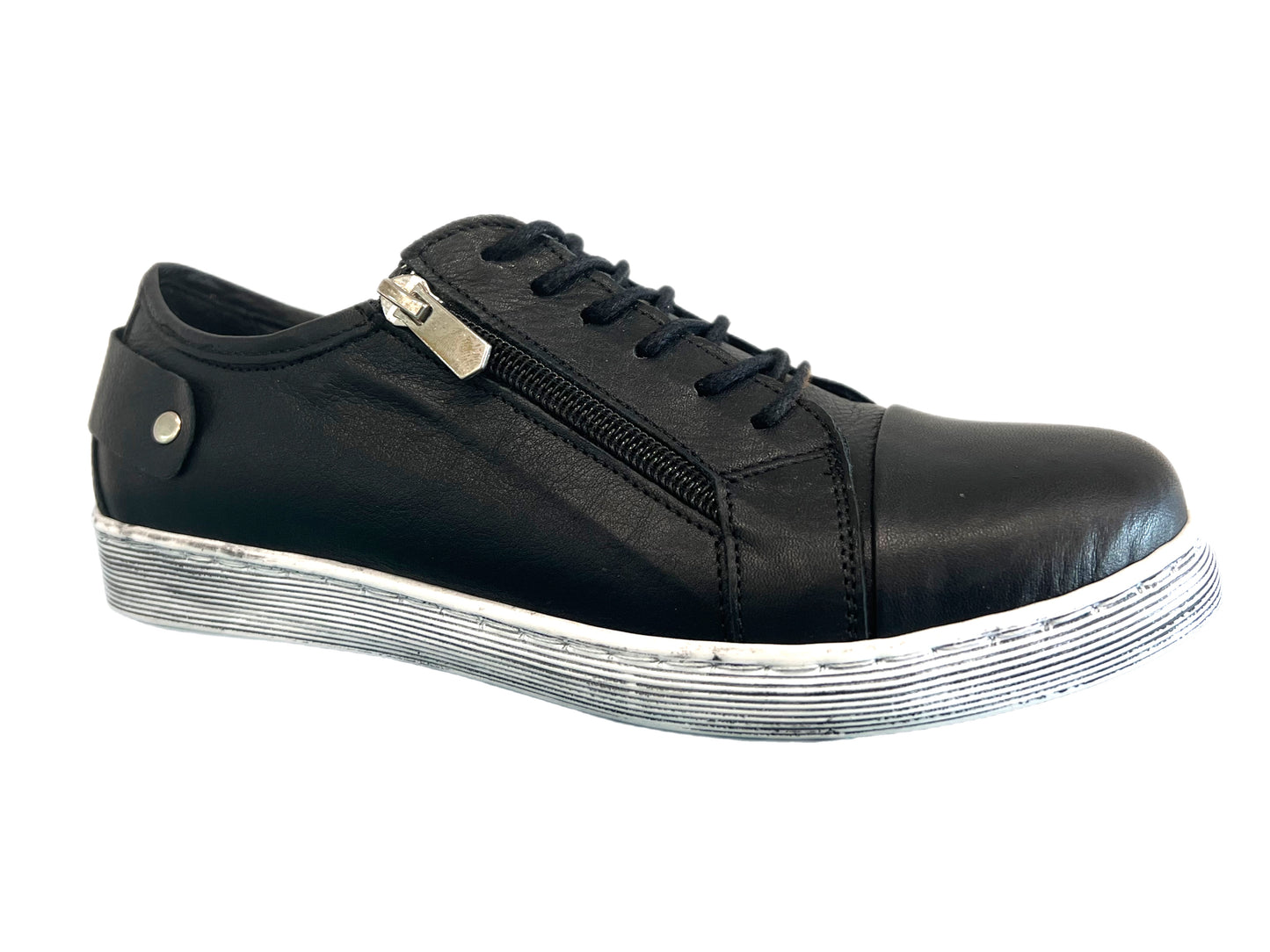 CABELLO EG18 - Black Leather