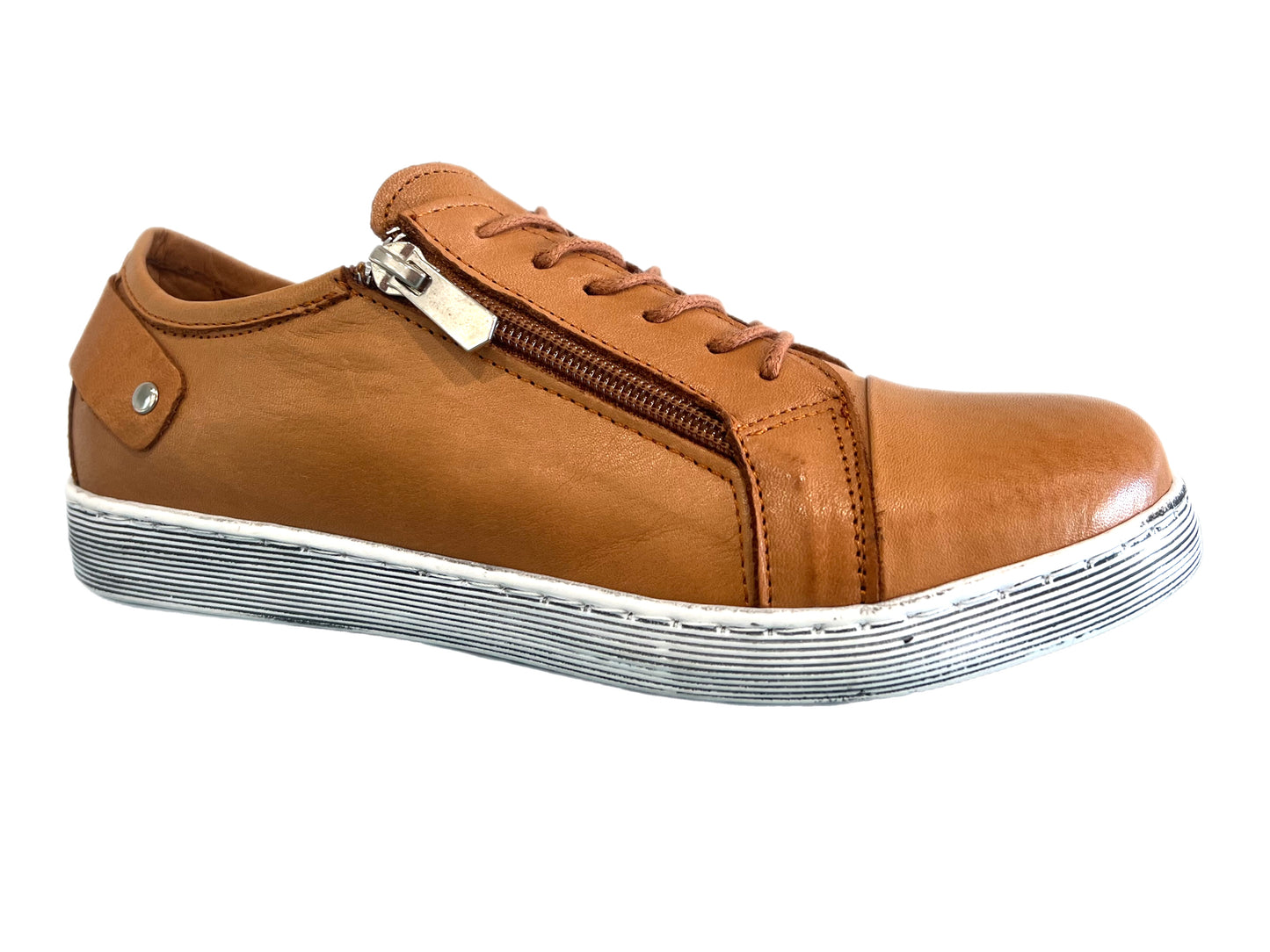 CABELLO EG18 - Black Leather
