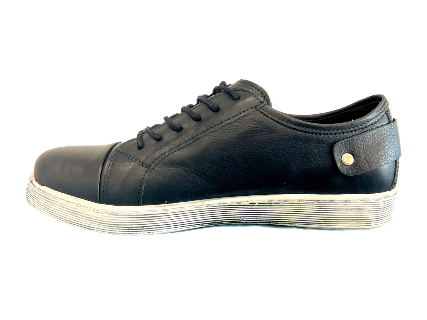 CABELLO EG18 - Black Leather