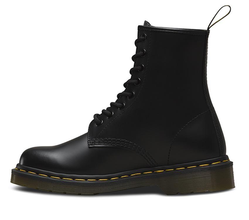 DR. MARTENS 1460 8 Eye Boot - Black Smooth